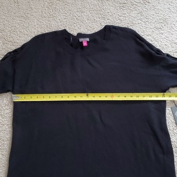NWT Vince Camuto Braided Crewneck Sweater - Picture 8 of 9